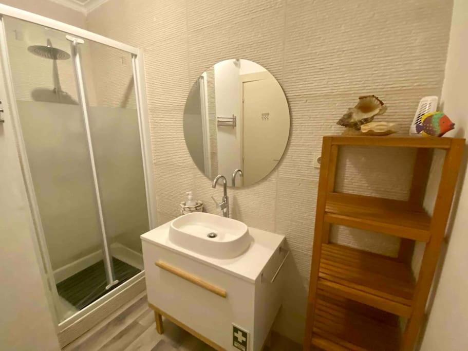 Rocha'S Apartment Remodelado! Na Praia Com Terraco Vila Nova de Gaia Dış mekan fotoğraf